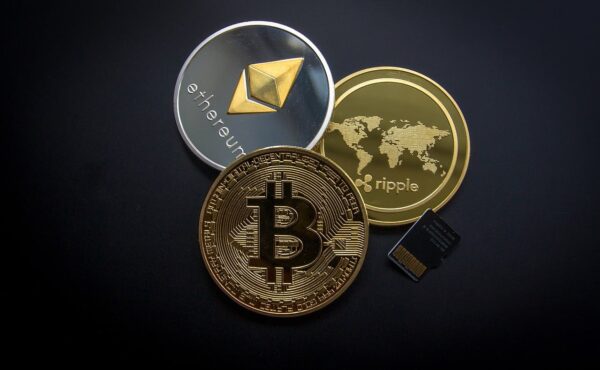 top 5 cryptocurrencies to invest in 2025